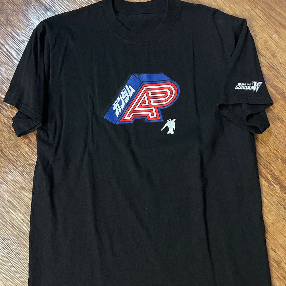 Albino and Preto X Gundam T-Shirt